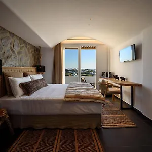 vrachos-suites-mykonos.hotels-in-mykonosisland.net/