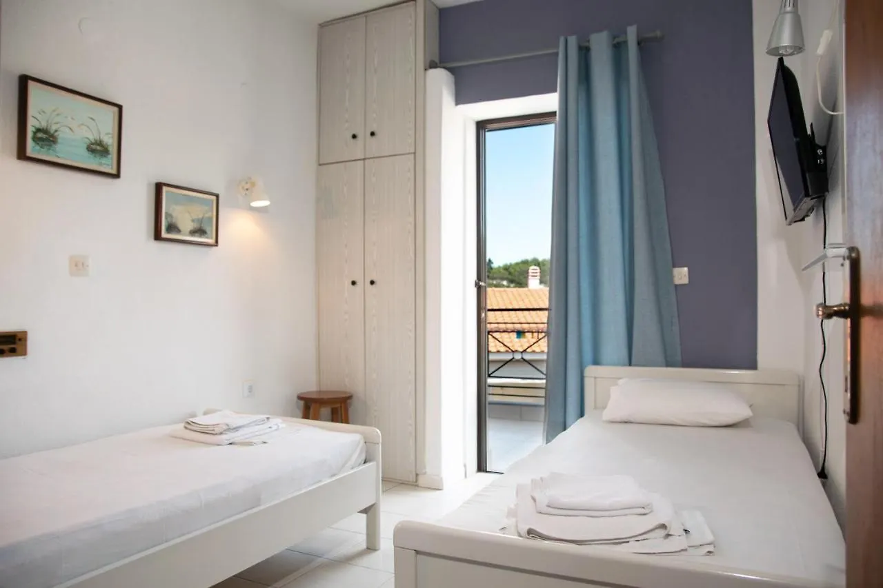 Hotel Sarikas Πολύχρονο Ξενοδοχείο με διαμερίσματα