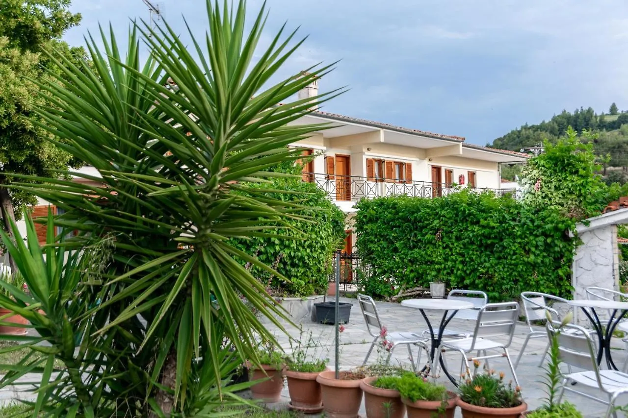 Ξενοδοχείο με διαμερίσματα Hotel Sarikas Πολύχρονο Ελλάδα