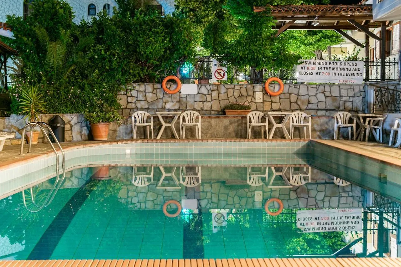 Aparthotel Hotel Sarikas Polychrono Greece